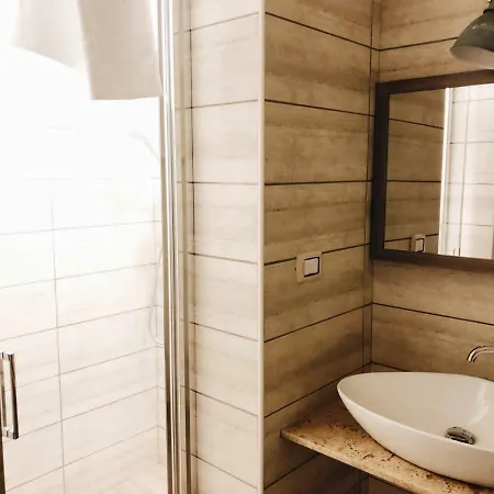 4 Balconi Liberty Guest house Lecce